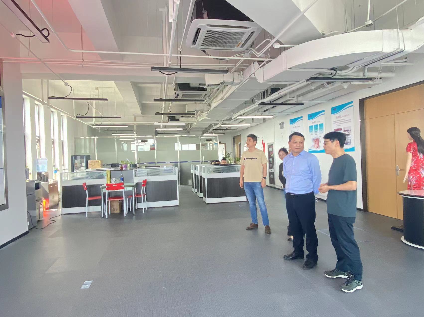 微信图片_202205060758331.jpg 微信图片_202205060758331.jpg